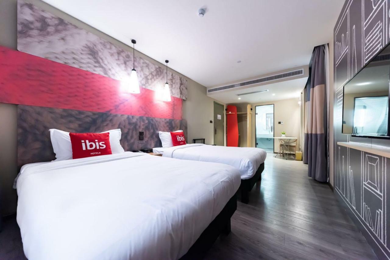 Отель Ibis Wuxi Yixing South Renmin Rd Экстерьер фото