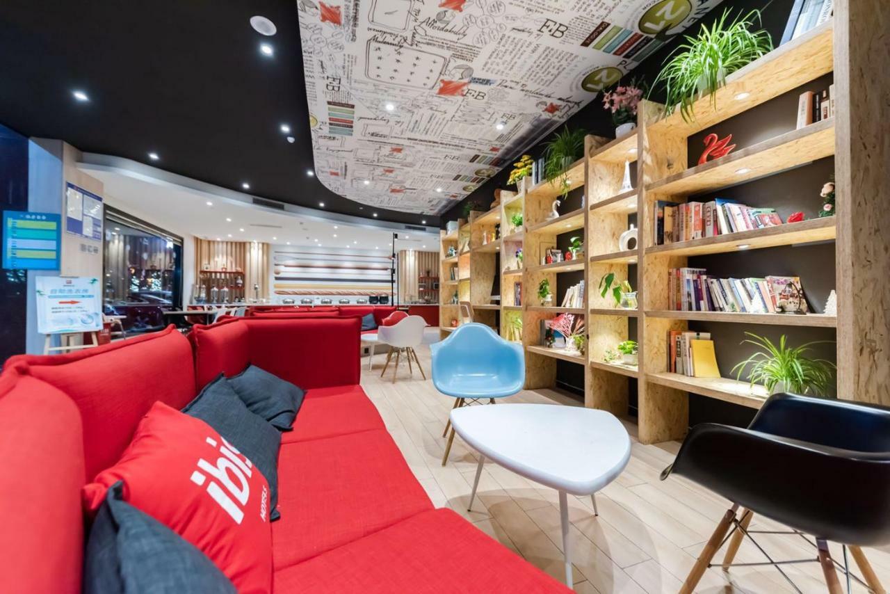 Отель Ibis Wuxi Yixing South Renmin Rd Экстерьер фото